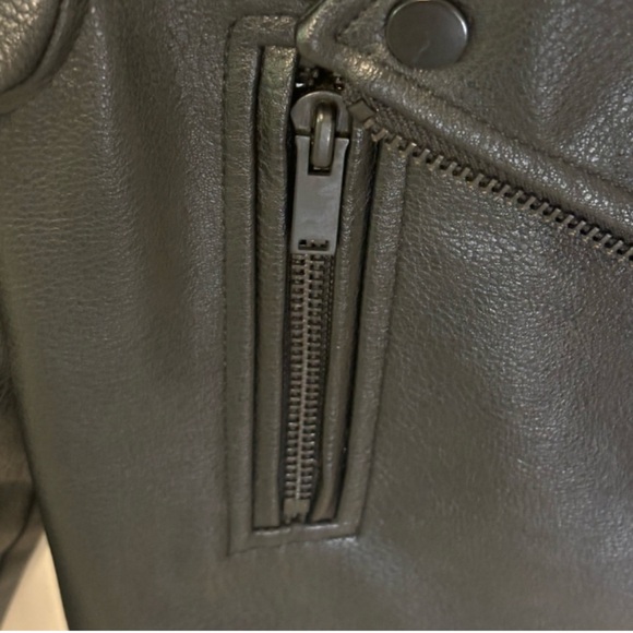 Oak and Fort AMAZING Quality Vegan Leather Black Bomber Jacket SZ small - Picture 7 of 7